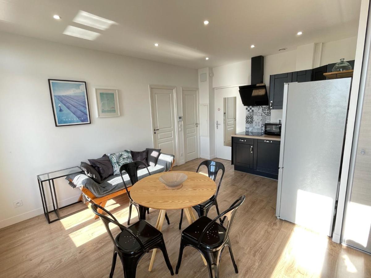 Nice Renting - Cambrai - Luxurious Sea View Terrasse - King Bed - Parking - Ac - Fully Equipped Exteriör bild